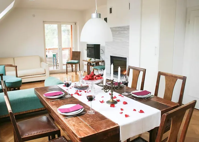 Apartma Breda In Center *